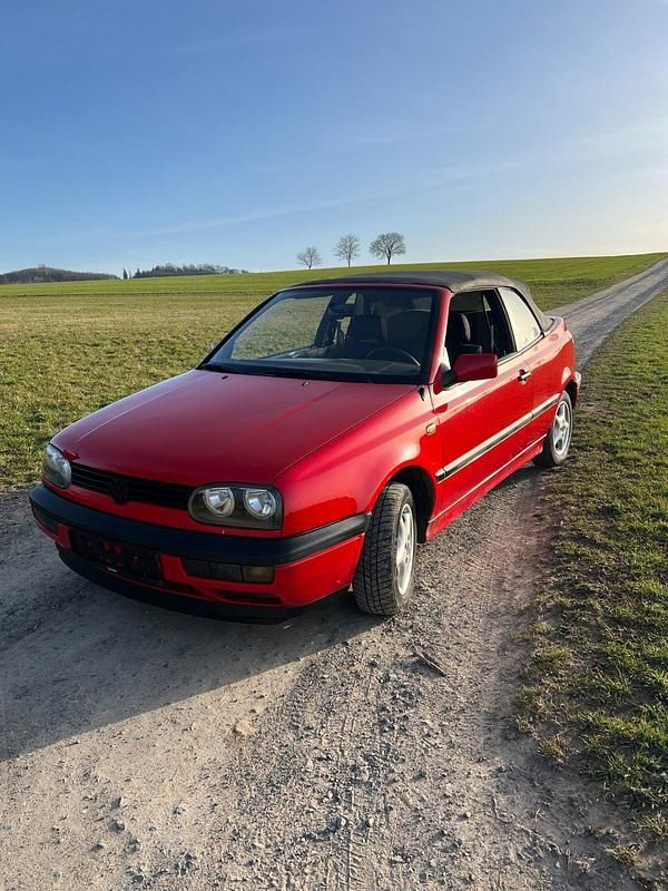 Gebraucht VW Golf Cabriolet 90 PS (66 kW) 1995 Rot Cabrio
