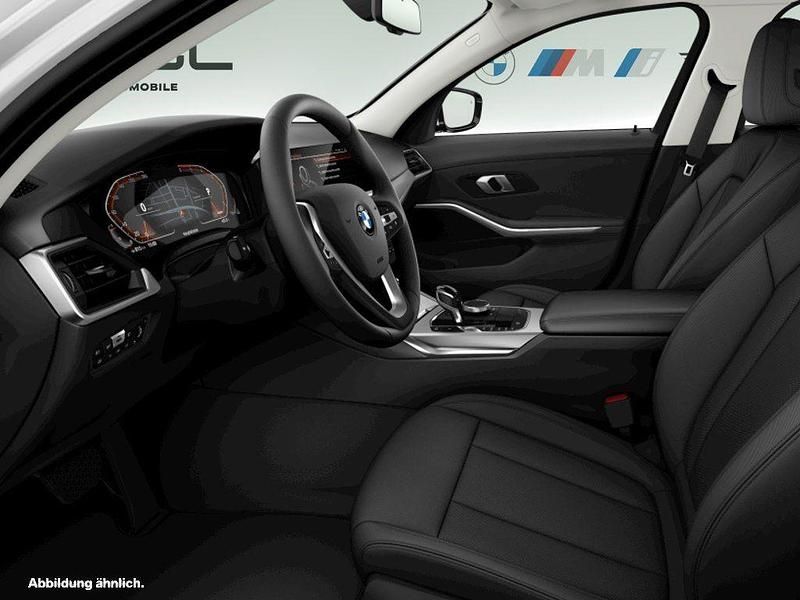 Gebraucht BMW 320 Advantage 190 PS (139 kW) 2022 Alpinweiß uni Kombi