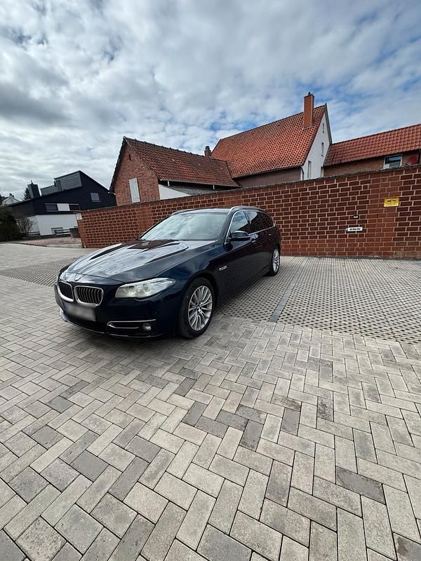 Gebraucht BMW 520 184 PS (135 kW) 2013 Andere farben Kombi