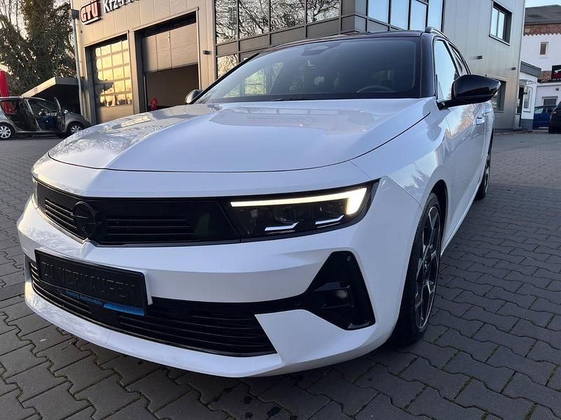 Weiß Gebraucht 2024 Opel Astra Ultimate Kombi | 23.000 € (Guter Preis) - Bild 1/4