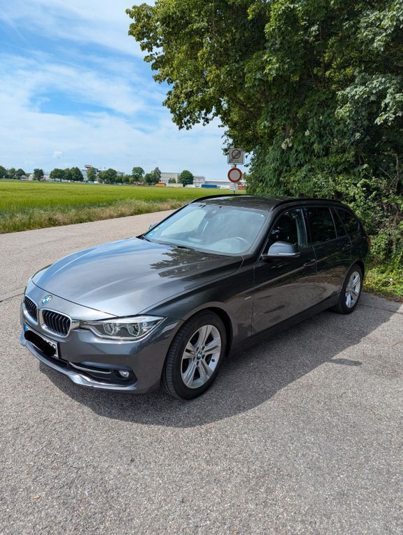 Grau Gebraucht 2017 BMW 320 Sport Line Kombi | 12.800 € (Guter Preis) - Bild 1/4