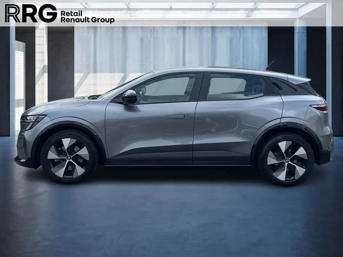 Używany Renault Megane E-Tech Equilibre 96 kW (131 KM) 2023 Szary Hatchback