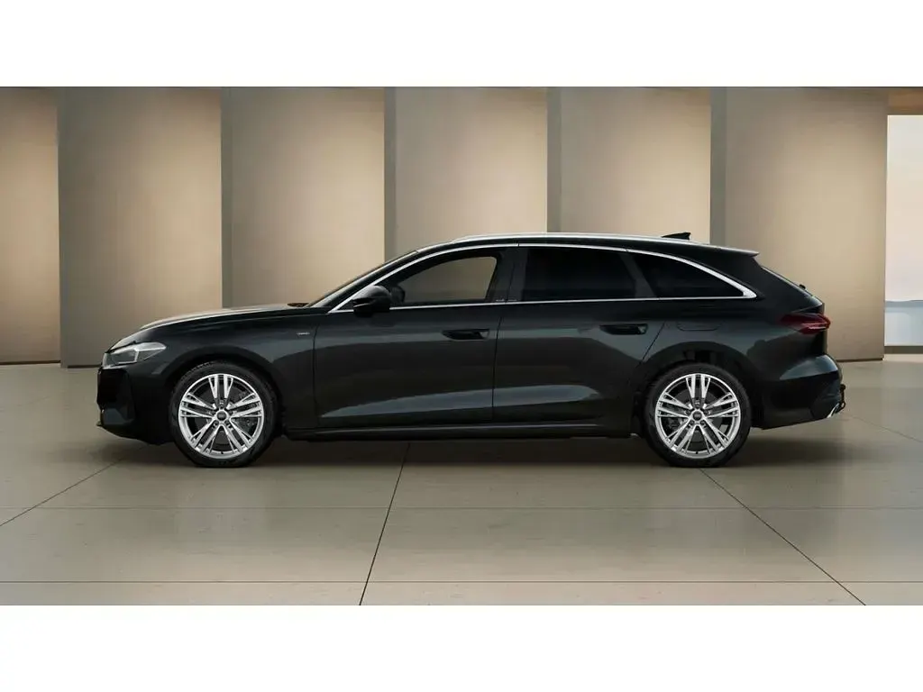 Gebraucht Audi A5 Sport 299 PS (219 kW) 2025 Mythosschwarz metallic Kombi