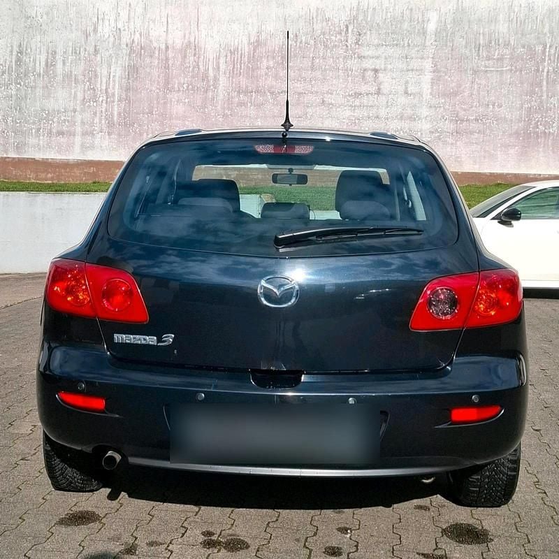 Second-hand Mazda 3 100 CP (73 kW) 2004 Negru Hatchback
