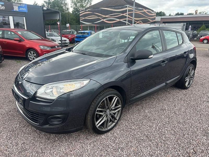 Schwarz Gebraucht 2012 Renault Mégane III Limousine | 3.450 € (Fairer Preis) - Bild 1/4