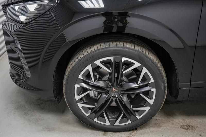 Second-hand Cupra Terramar 204 CP (150 kW) 2025 Negru SUV