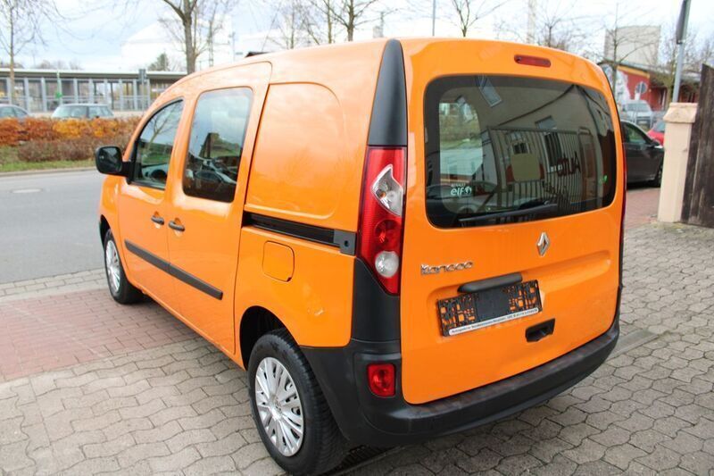 Gebraucht Renault Kangoo Rapid Extra 68 PS (50 kW) 2011 Orange Van / Kleinbus