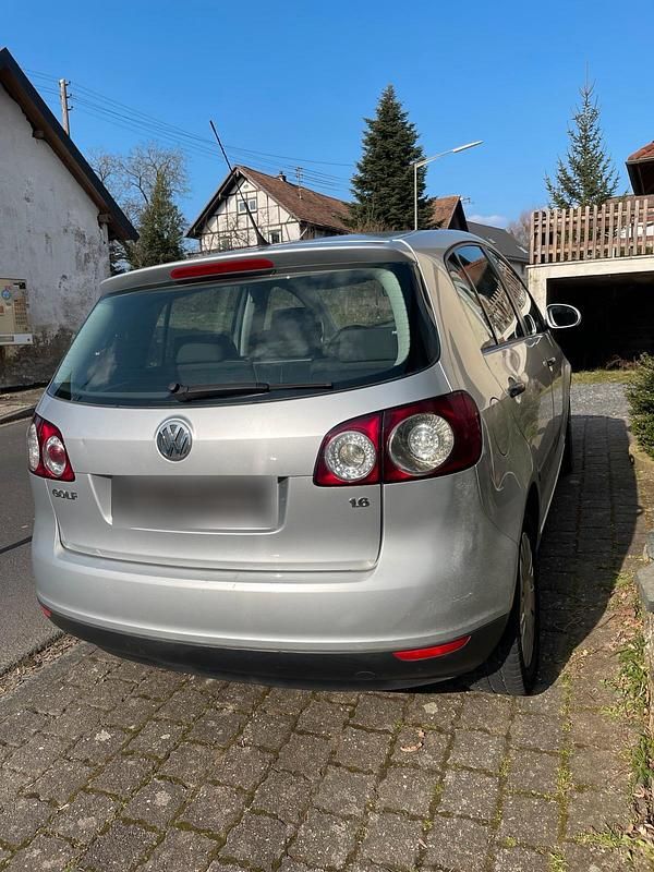 Gebraucht VW Golf V 105 PS (77 kW) 2005 Silber Kleinwagen