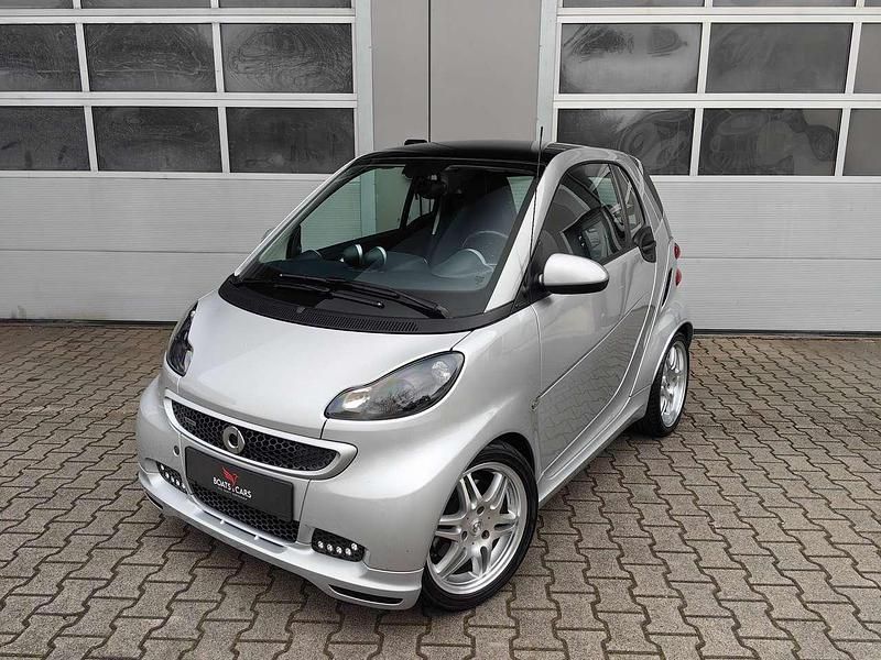 Silber Gebraucht 2012 Smart ForTwo Coupé Brabus Coupé | 9.990 € (Etwas zu teuer) - Bild 1/4