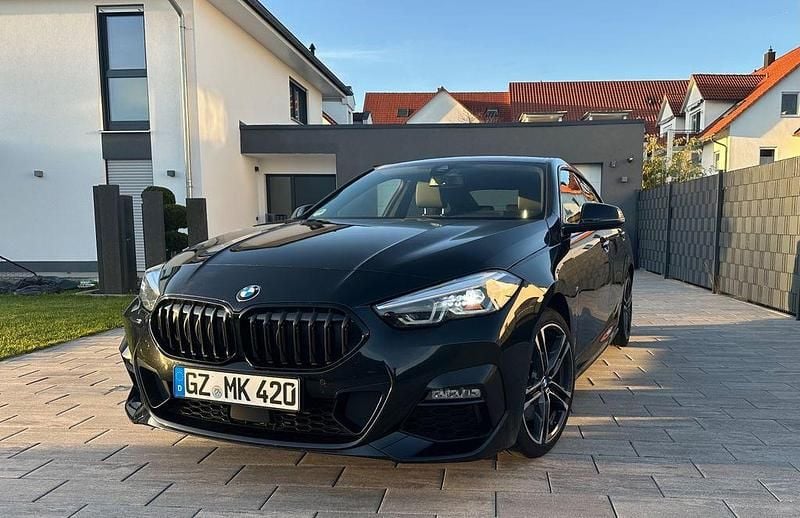 Schwarz Gebraucht 2022 BMW 220 M Sport Coupé | 29.250 € (Guter Preis) - Bild 1/4