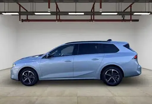Gebraucht Opel Astra Edition 130 PS (95 kW) 2025 Silber Kombi