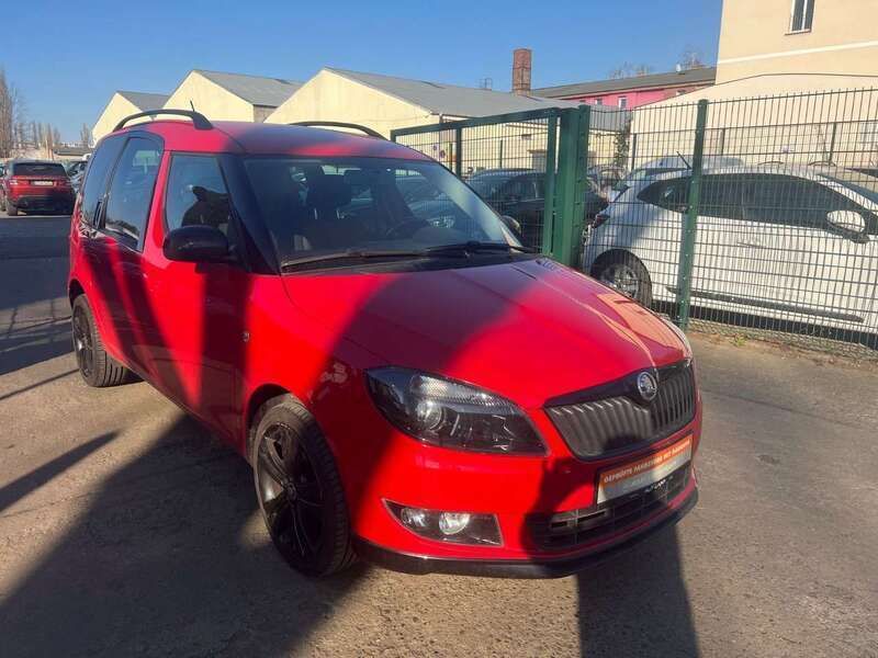 Rot Gebraucht 2014 Skoda Roomster Noire Kombi | 8.990 € (Etwas zu teuer) - Bild 1/4