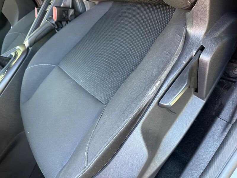 Second-hand Ford Focus 101 CP (74 kW) 2018 Negru Berlinǎ