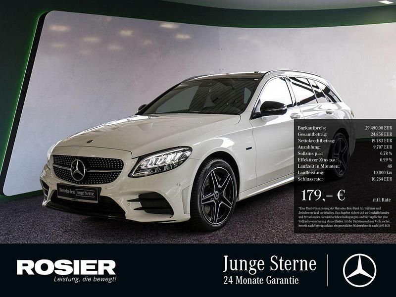 Weiß Gebraucht 2020 Mercedes C300e AMG Limousine | 29.490 € (Fairer Preis) - Bild 1/4