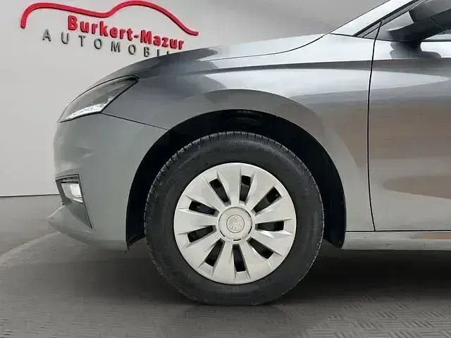 Gebraucht Skoda Fabia Selection 80 PS (58 kW) 2024 Grau Kleinwagen