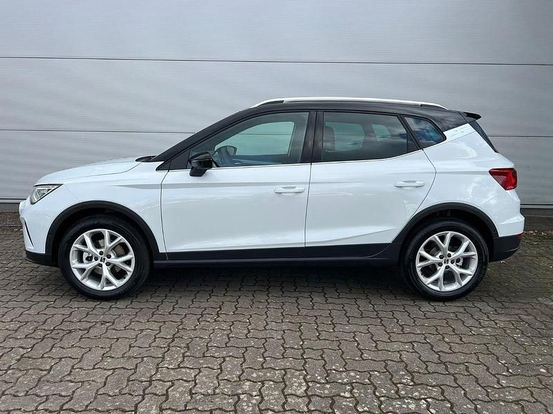 Neu Seat Arona FR 116 PS (85 kW) 2025 Weiß SUV