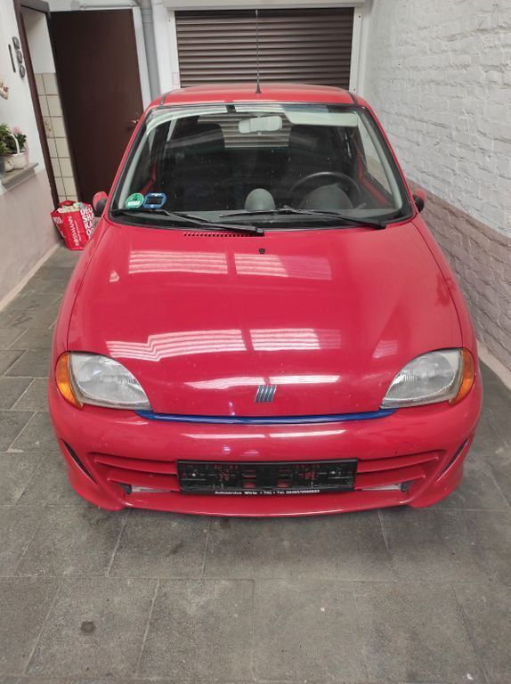 Rot Gebraucht 2000 Fiat Seicento Kleinwagen | 1.250 € (Fairer Preis) - Bild 1/4