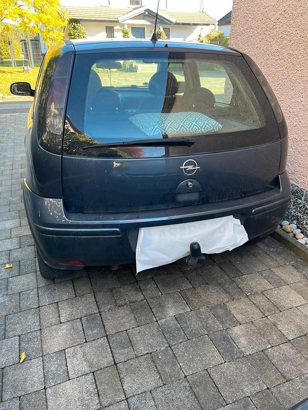 Blau Gebraucht 2006 Opel Corsa Limousine | 1.099 € - Bild 1/4