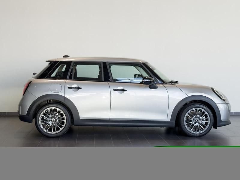 Gebraucht Mini Cooper Classic 114 kW (156 PS) 2025 Silber Kleinwagen
