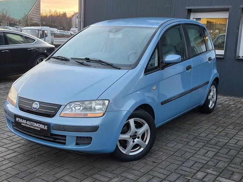 Gebraucht Fiat Idea Dynamic 69 PS (50 kW) 2003 Blau Van / Kleinbus