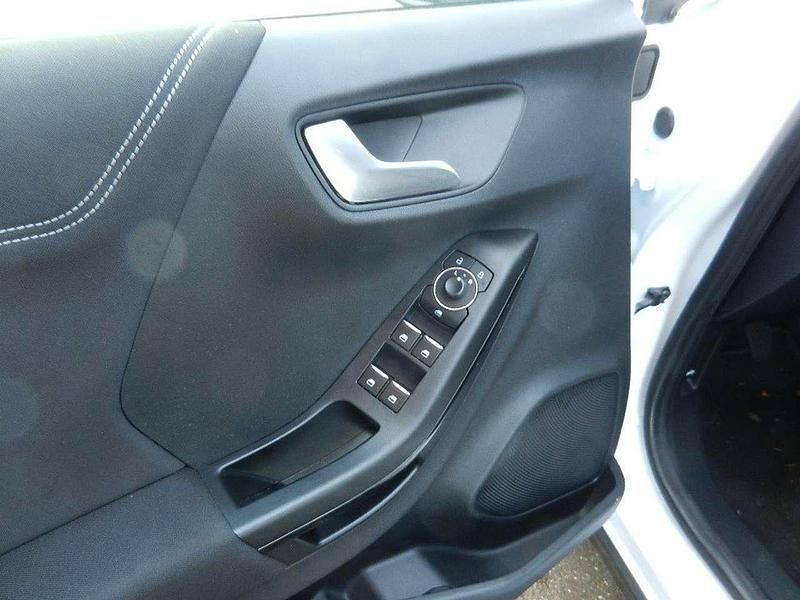 Gebraucht Ford Puma 95 PS (69 kW) 2021 Weiß SUV