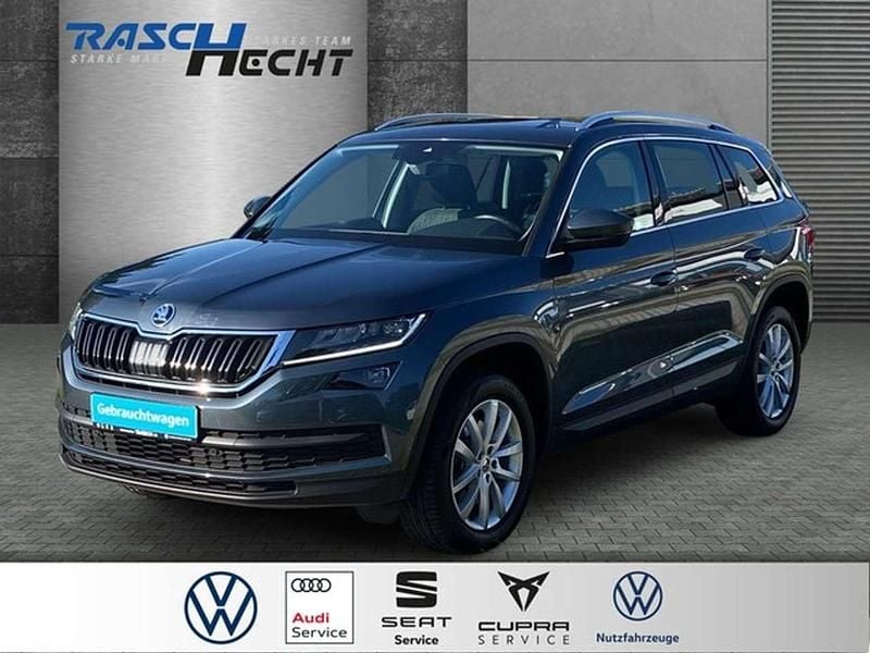 Quarzgrau metallic Gebraucht 2021 Skoda Kodiaq Style SUV | 30.790 € (Superpreis) - Bild 1/4