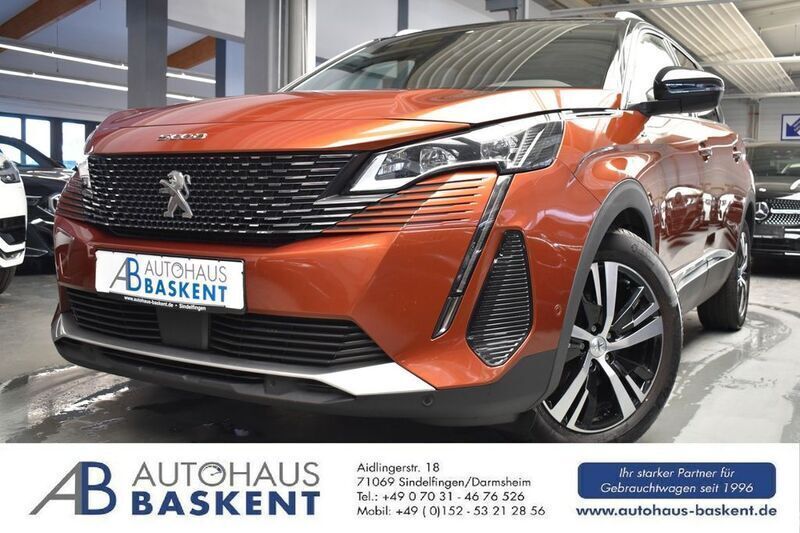 Braun Gebraucht 2021 Peugeot 5008 GT Van / Kleinbus | 29.790 € (Fairer Preis) - Bild 1/4