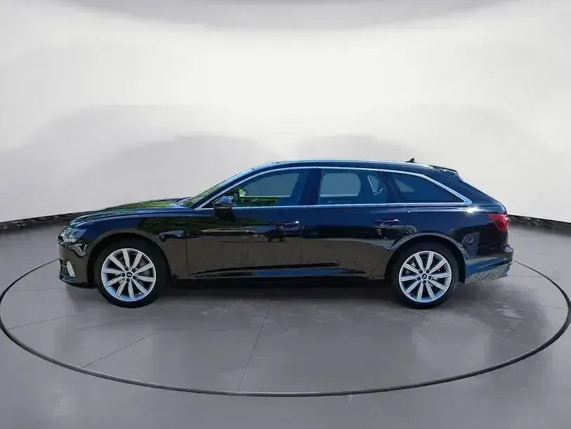 Gebraucht Audi A6 Sport 265 PS (194 kW) 2022 Mythosschwarz metallic Kombi