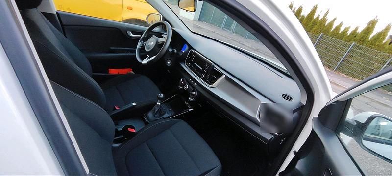 Gebraucht Kia Rio Edition 7 84 PS (61 kW) 2018 Kleinwagen