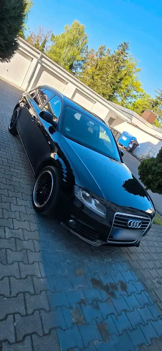 Gebraucht Audi A4 143 PS (105 kW) 2009 Schwarz Kombi