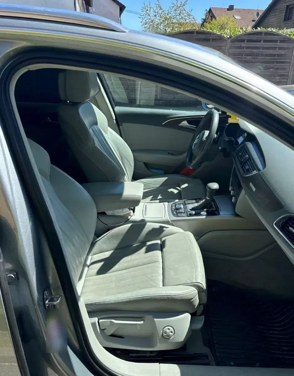 Gebraucht Audi A6 Allroad Ambiente 313 PS (230 kW) 2012 Grau Kombi