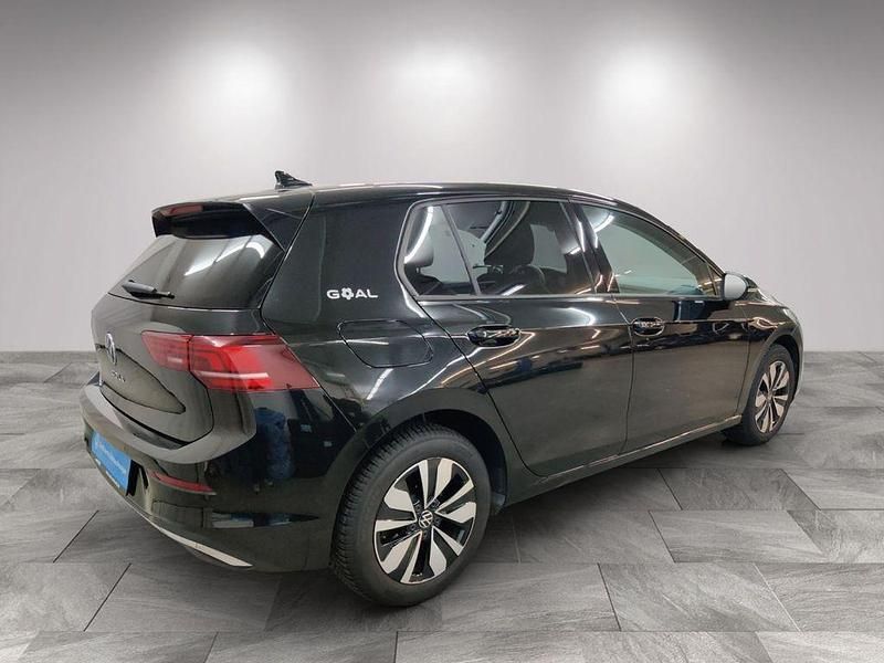 Gebraucht VW Golf VIII Goal 116 PS (85 kW) 2025 Schwarz Limousine