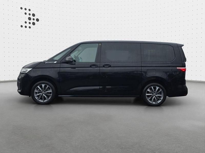 Gebraucht VW Multivan Life 218 PS (160 kW) 2022 Deep black perleffekt Van
