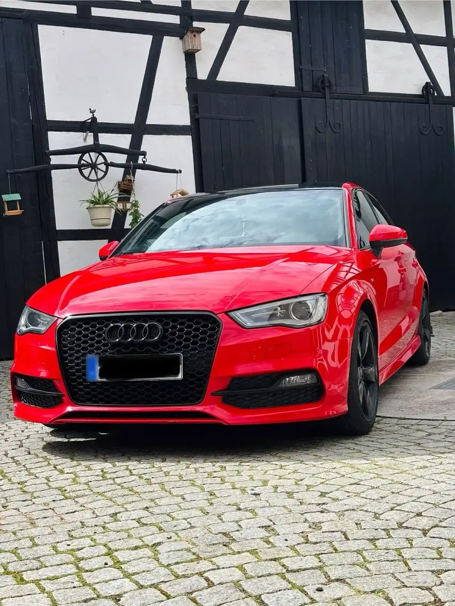 Gebraucht Audi A3 S-Line 150 PS (110 kW) 2015 Rot Limousine