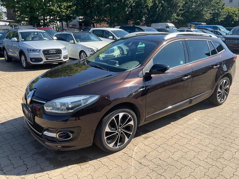 Braun Gebraucht 2014 Renault Mégane GrandTour Bose Edition Kombi | 5.490 € (Guter Preis) - Bild 1/4