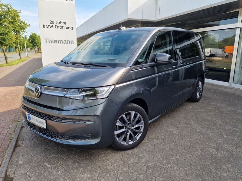 Grau Gebraucht 2023 VW T7 Style Van | 49.990 € - Bild 1/4