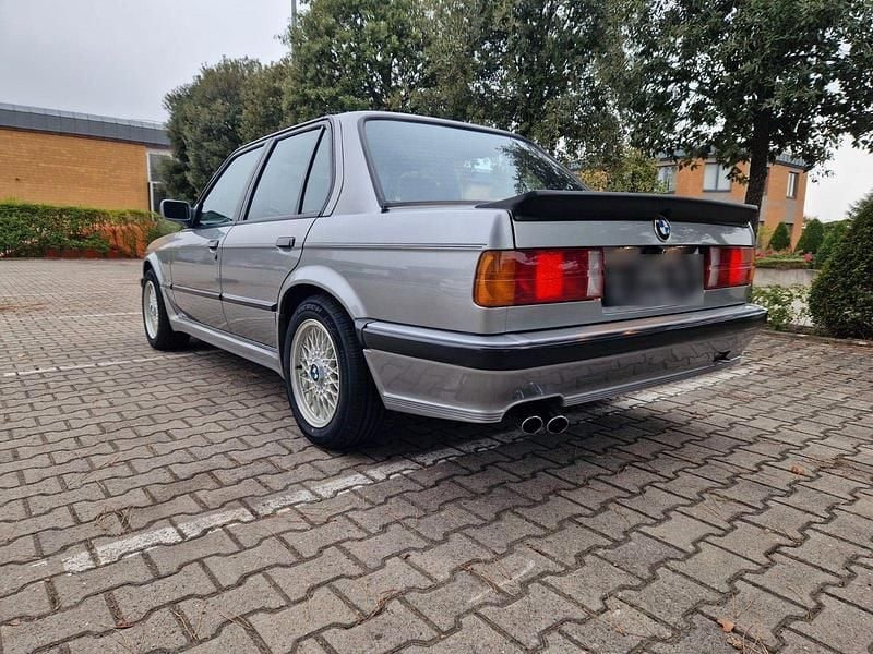 Gebraucht BMW 325 Performance 171 PS (125 kW) 1987 Silber Coupé