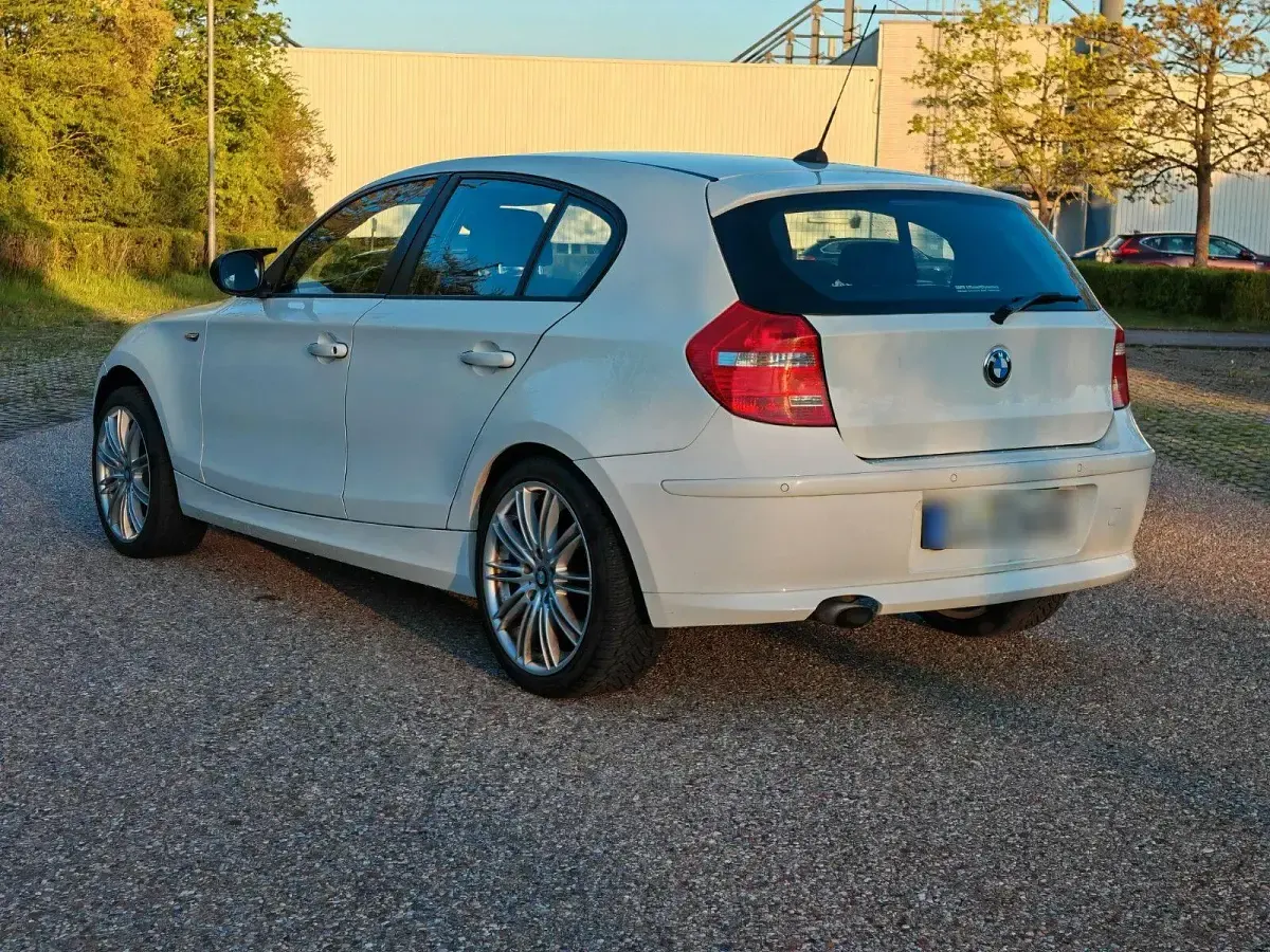 Brugt BMW 116 Efficient Dynamics 179 HK (131 kW) 2011 Hvid Hatchback