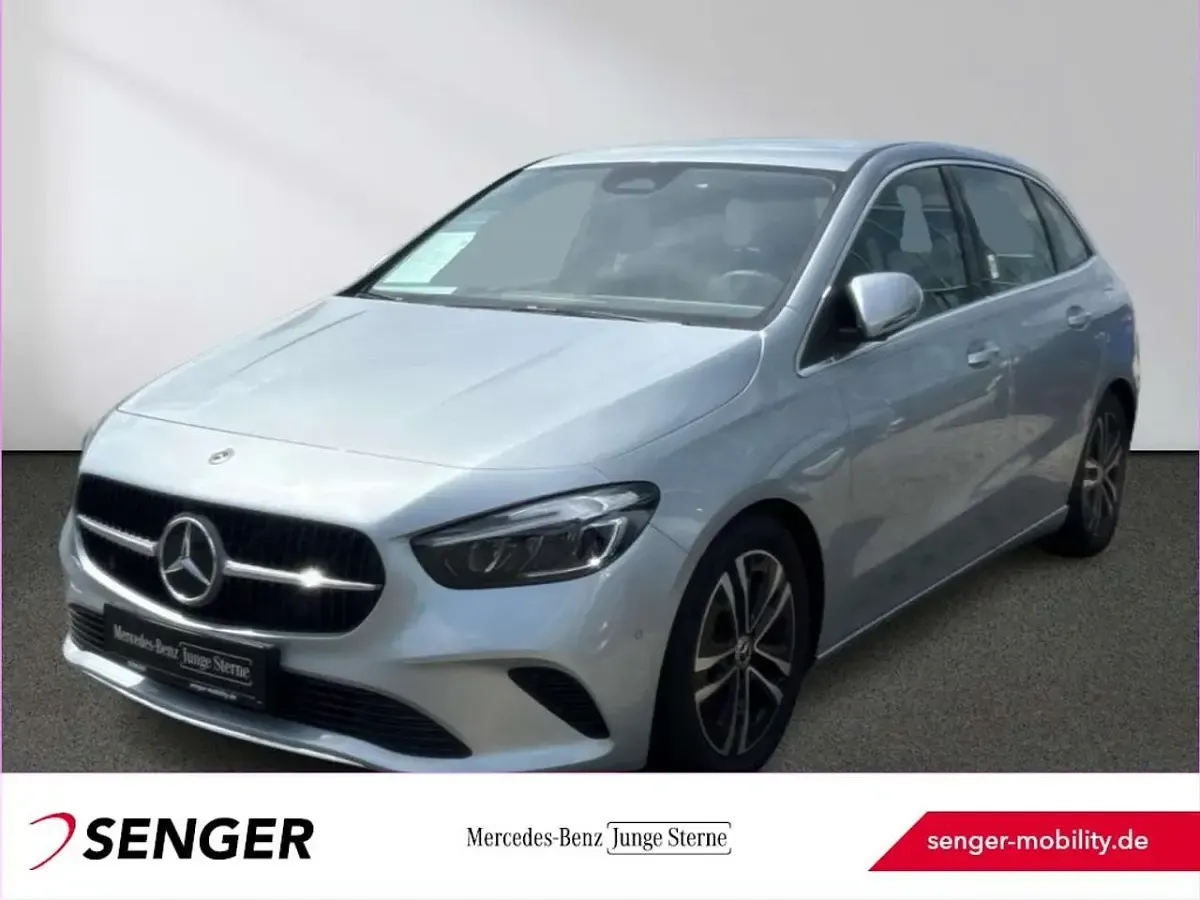 Gebraucht Mercedes B200 Advanced 163 PS (119 kW) 2025 Kleinwagen