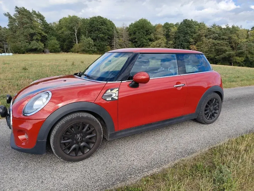 Gebraucht Mini ONE 102 PS (75 kW) 2015 Rot Kleinwagen
