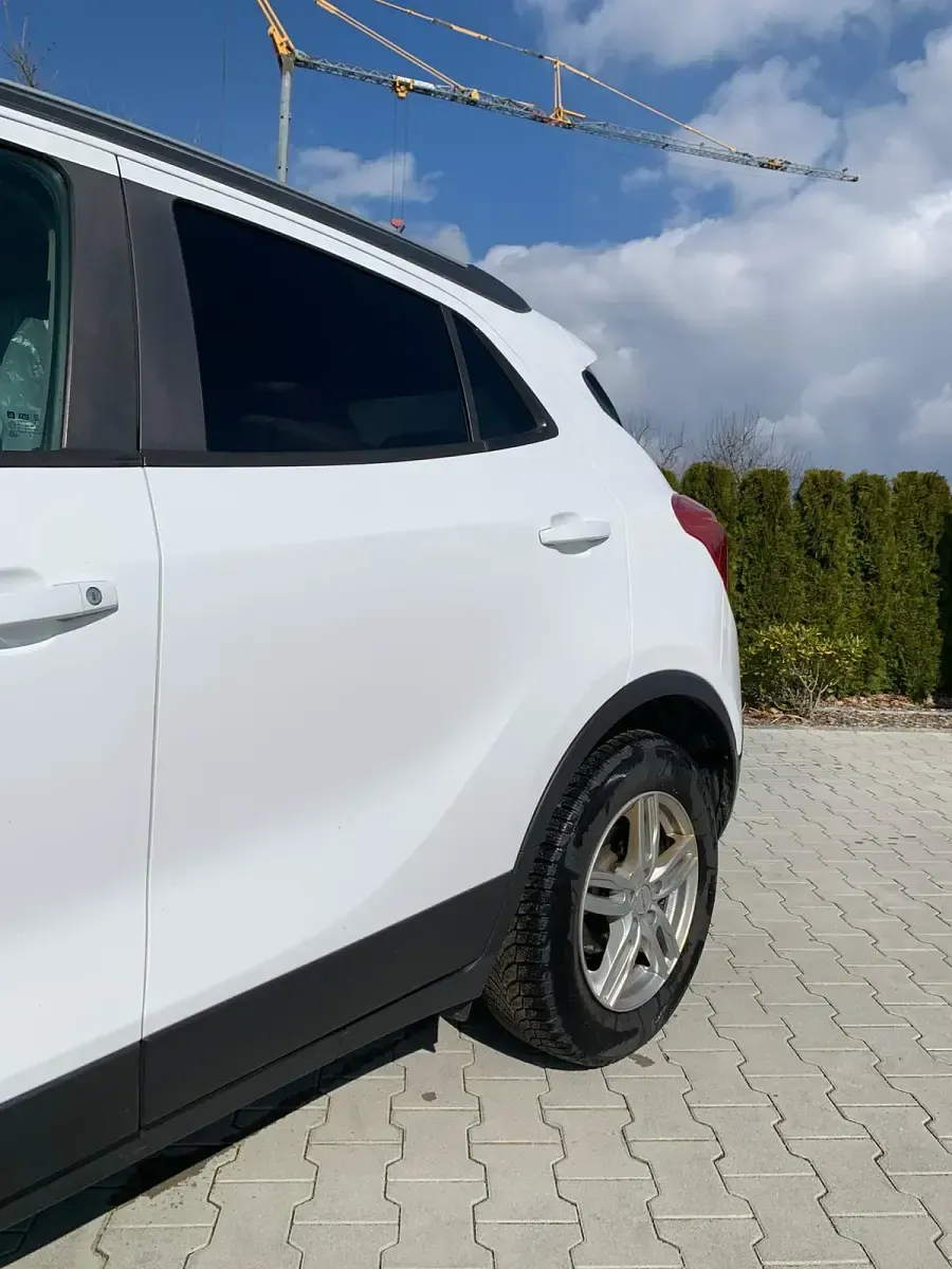 Usado Opel Mokka 140 HP (102 kW) 2016 Branco SUV