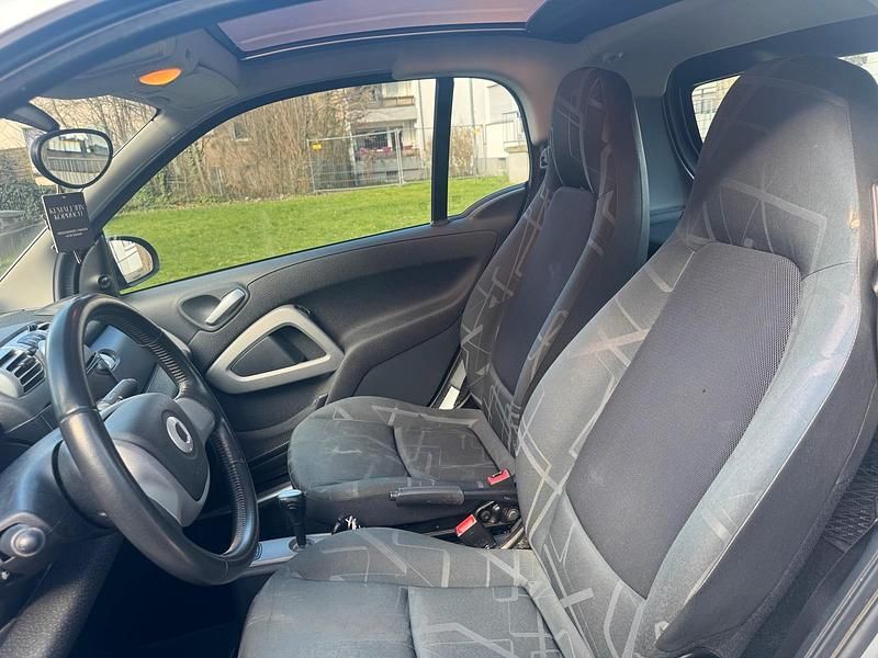 Gebraucht Smart ForTwo Coupé 71 PS (52 kW) 2010 Weiß Coupé