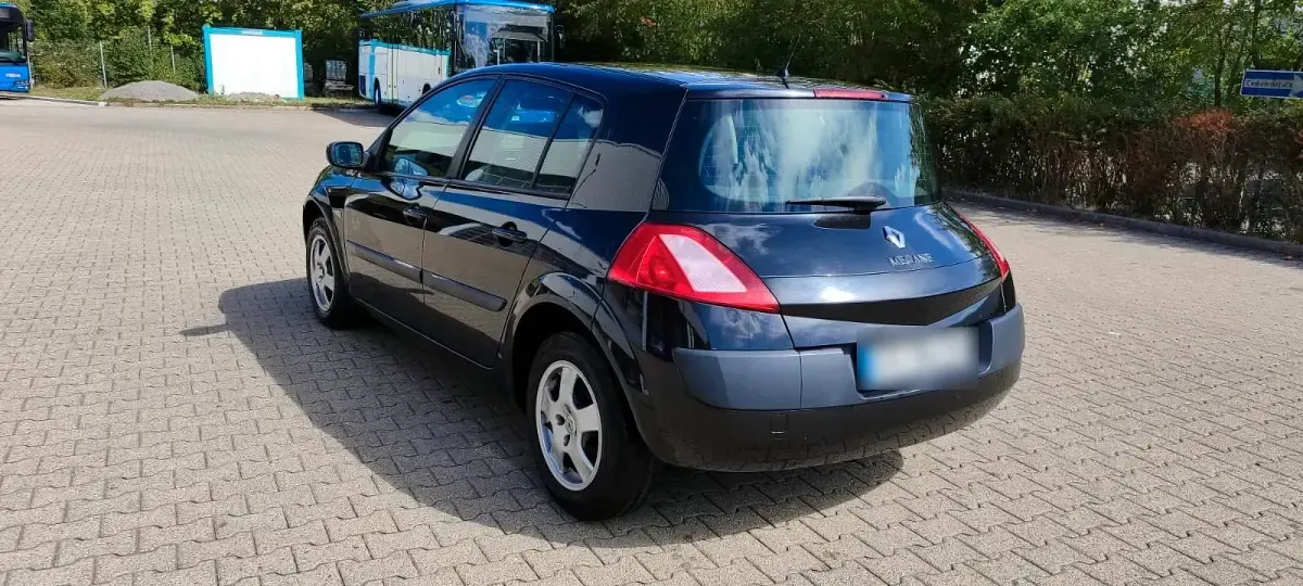 Gebraucht Renault Mégane II 115 PS (84 kW) 2006 Schwarz Kleinwagen