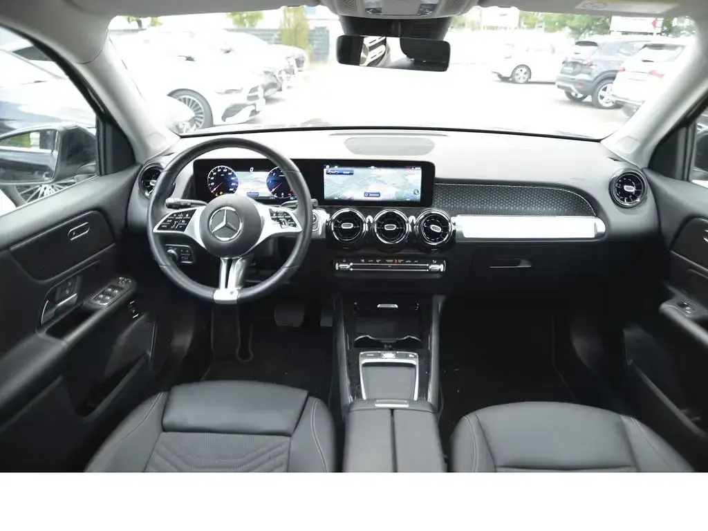 Gebraucht Mercedes GLB180 Advanced 116 PS (85 kW) 2025 Schwarz SUV