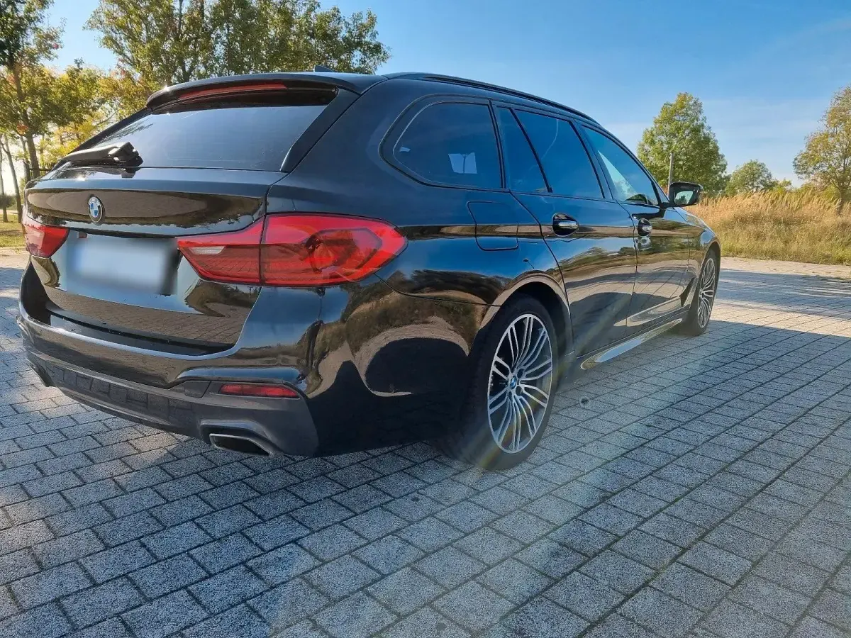 Gebraucht BMW 540 Shadowline 320 PS (235 kW) 2017 Schwarz Kombi