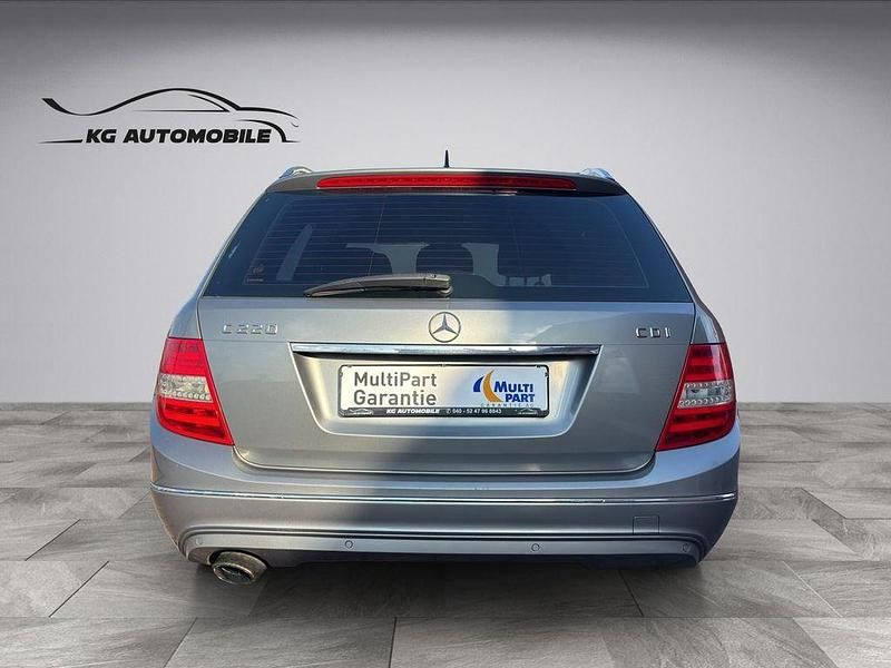 Gebraucht Mercedes C220 170 PS (125 kW) 2012 Grau Kombi