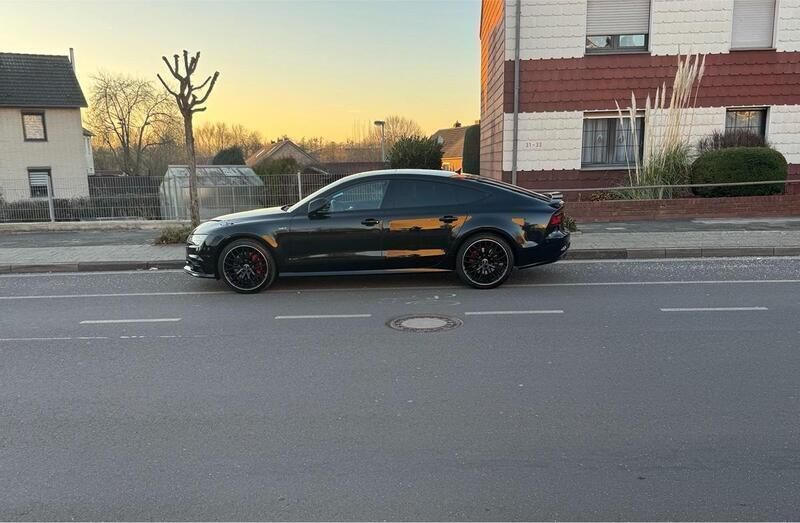 Schwarz Gebraucht 2017 Audi A7 Kleinwagen | 32.000 € (Guter Preis) - Bild 1/4