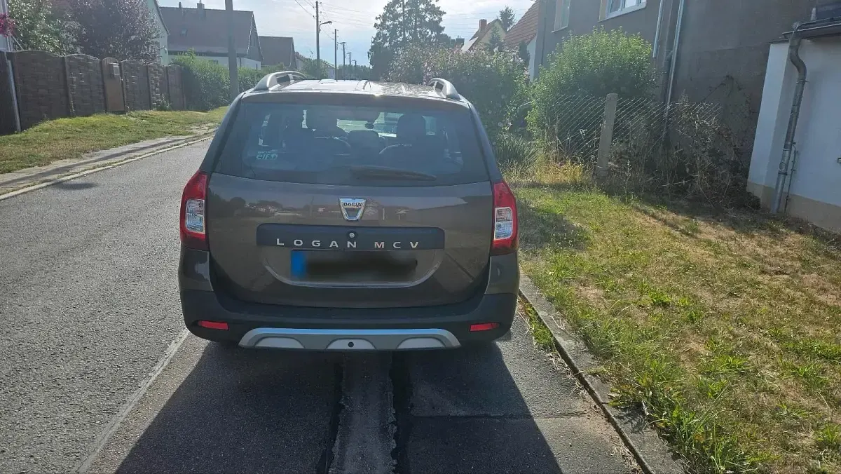 Gebraucht Dacia Logan Stepway 90 PS (66 kW) 2018 Braun Kombi