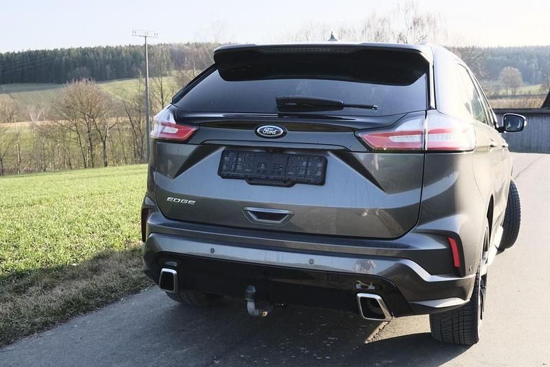 Gebraucht Ford Edge ST-Line 238 PS (175 kW) 2019 Grau SUV
