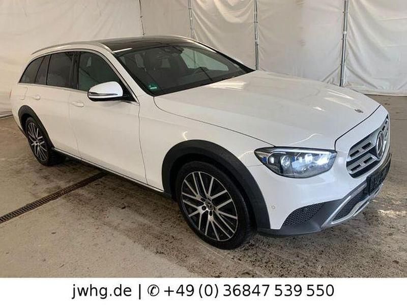 Gebraucht Mercedes E400 330 PS (242 kW) 2020 Weiß Limousine